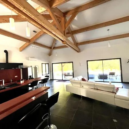 House Of Bavella Between Mountains And Sea Zonza